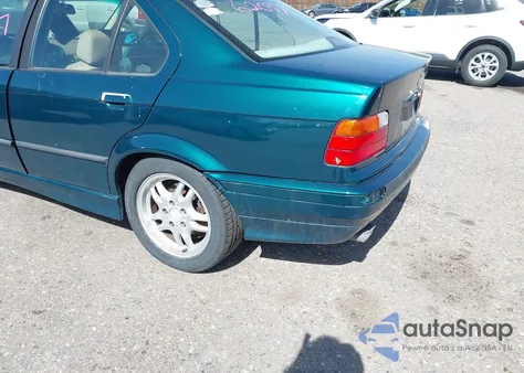 1997 BMW 328I из США, поврежденный, VIN WBACD4327VAV46234